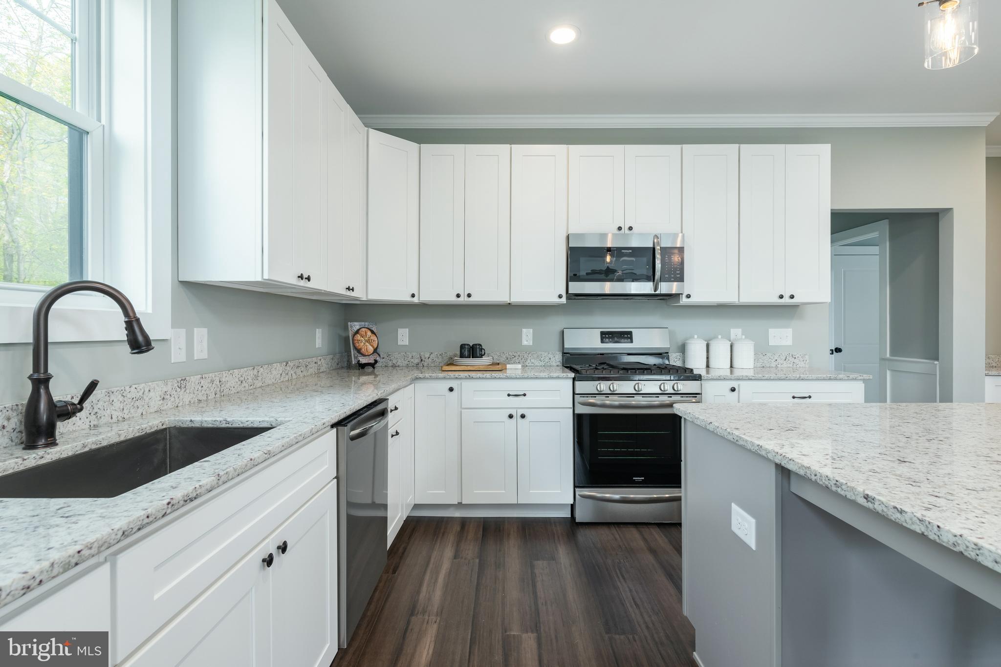 1610 Severn Road Severn, MD 21144 - Photo 8 of 32