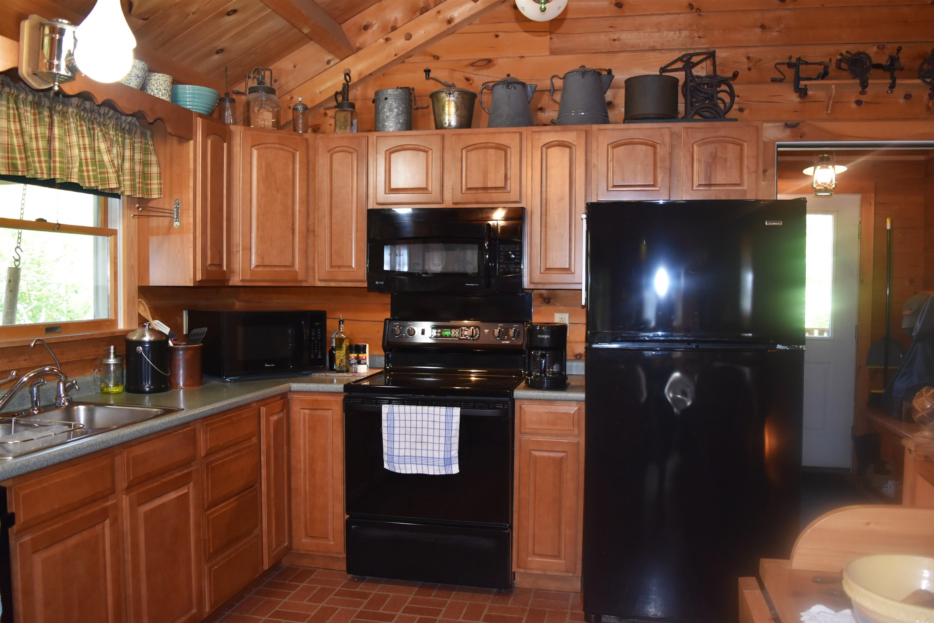 56 Mountain Road Middletown Springs, VT 05757 - Photo 7 of 49 Gallery Image 7