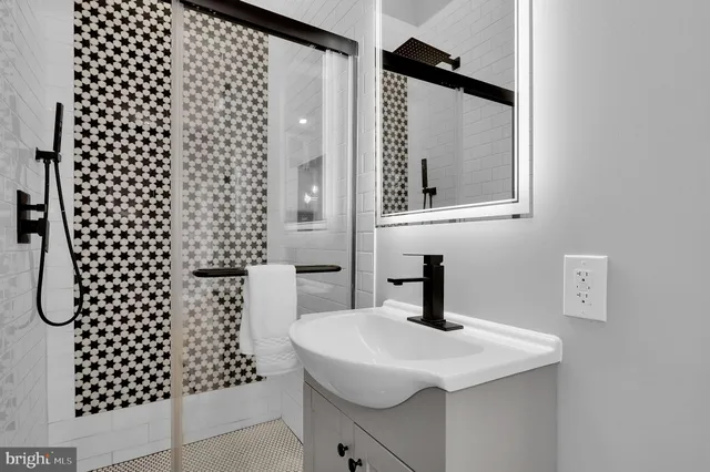 $1,099,999 | 11921 Coronada Place, Kensington, MD 20895