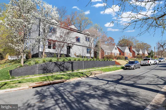 $1,099,999 | 11921 Coronada Place, Kensington, MD 20895