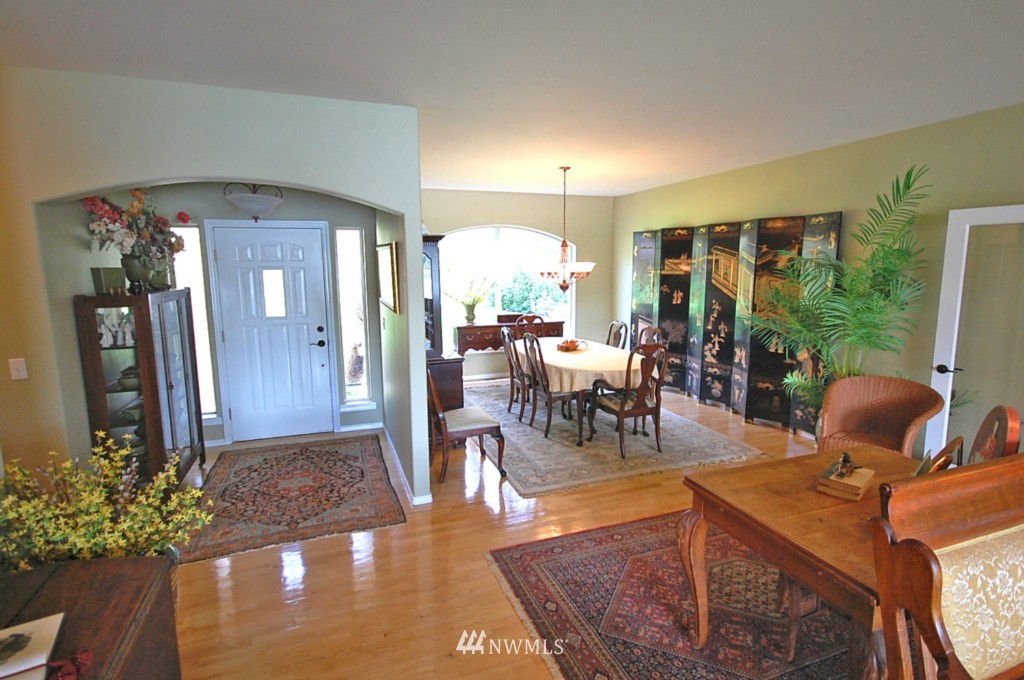 701 Delphi Road Southwest Olympia, WA 98512 - Photo 6 of 22 Gallery Image 6