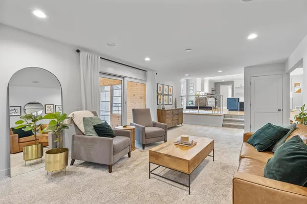 $875,000 | 1525 Windfield Way, Middleton, WI 53562