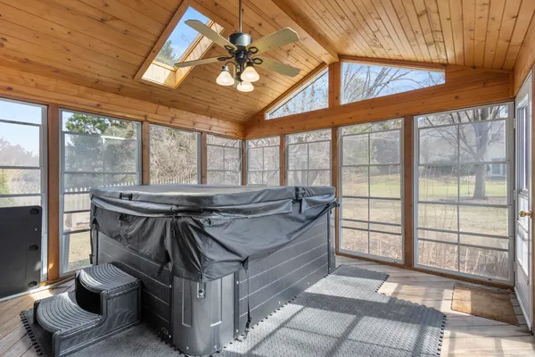 $875,000 | 1525 Windfield Way, Middleton, WI 53562