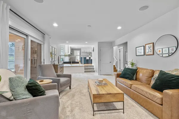 $875,000 | 1525 Windfield Way, Middleton, WI 53562