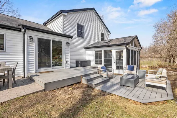 $875,000 | 1525 Windfield Way, Middleton, WI 53562