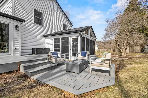 $875,000 | 1525 Windfield Way, Middleton, WI 53562