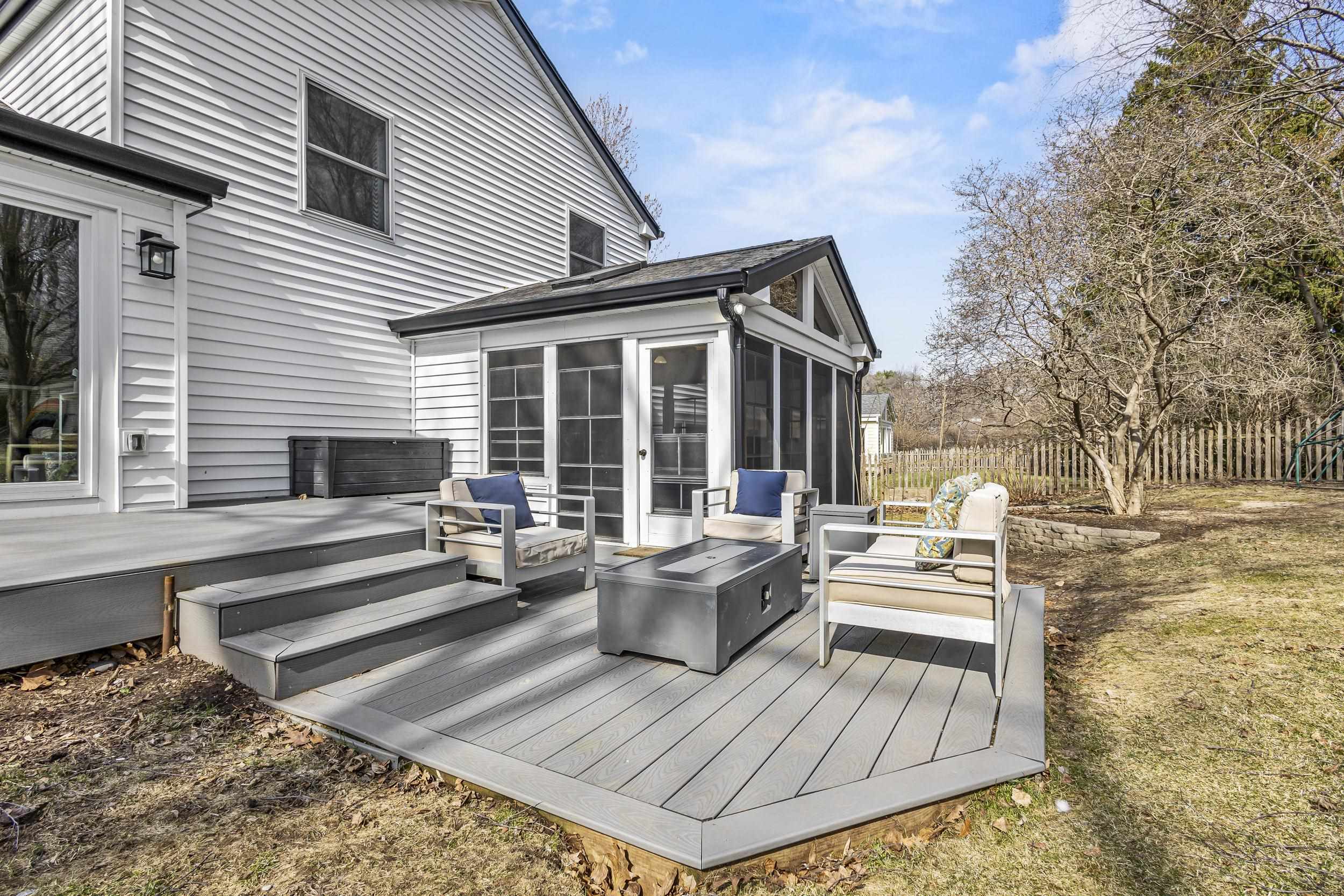 1525 Windfield Way Middleton, WI 53562 - Photo 75 of 97