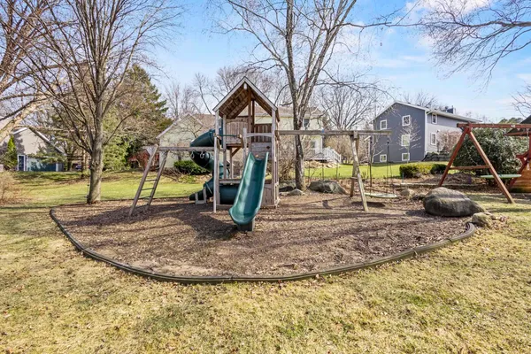 $875,000 | 1525 Windfield Way, Middleton, WI 53562