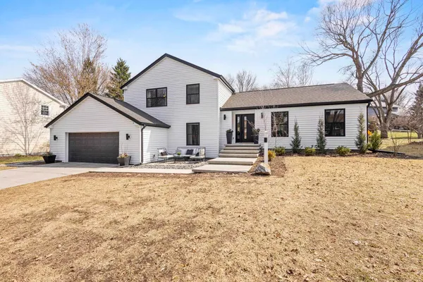 $875,000 | 1525 Windfield Way, Middleton, WI 53562