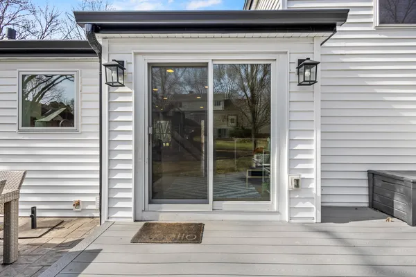 $875,000 | 1525 Windfield Way, Middleton, WI 53562