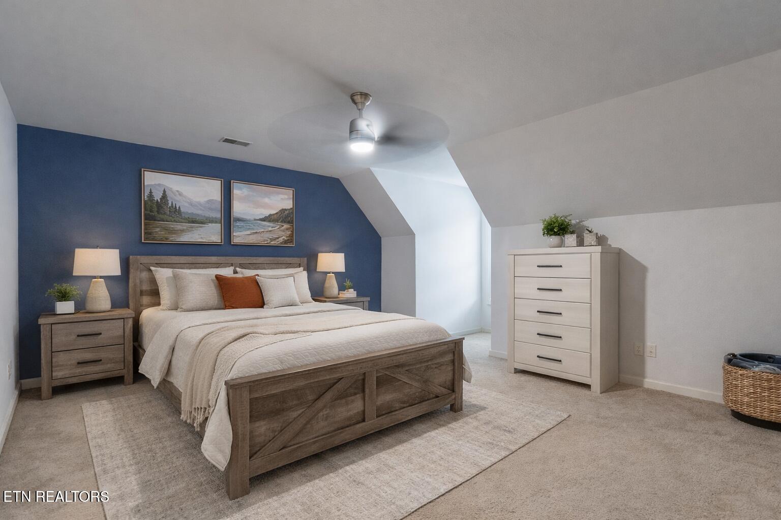 3347 Frontier View, Unit 3 Sevierville, TN 37876 - Photo 11 of 30 Chat Bedroom