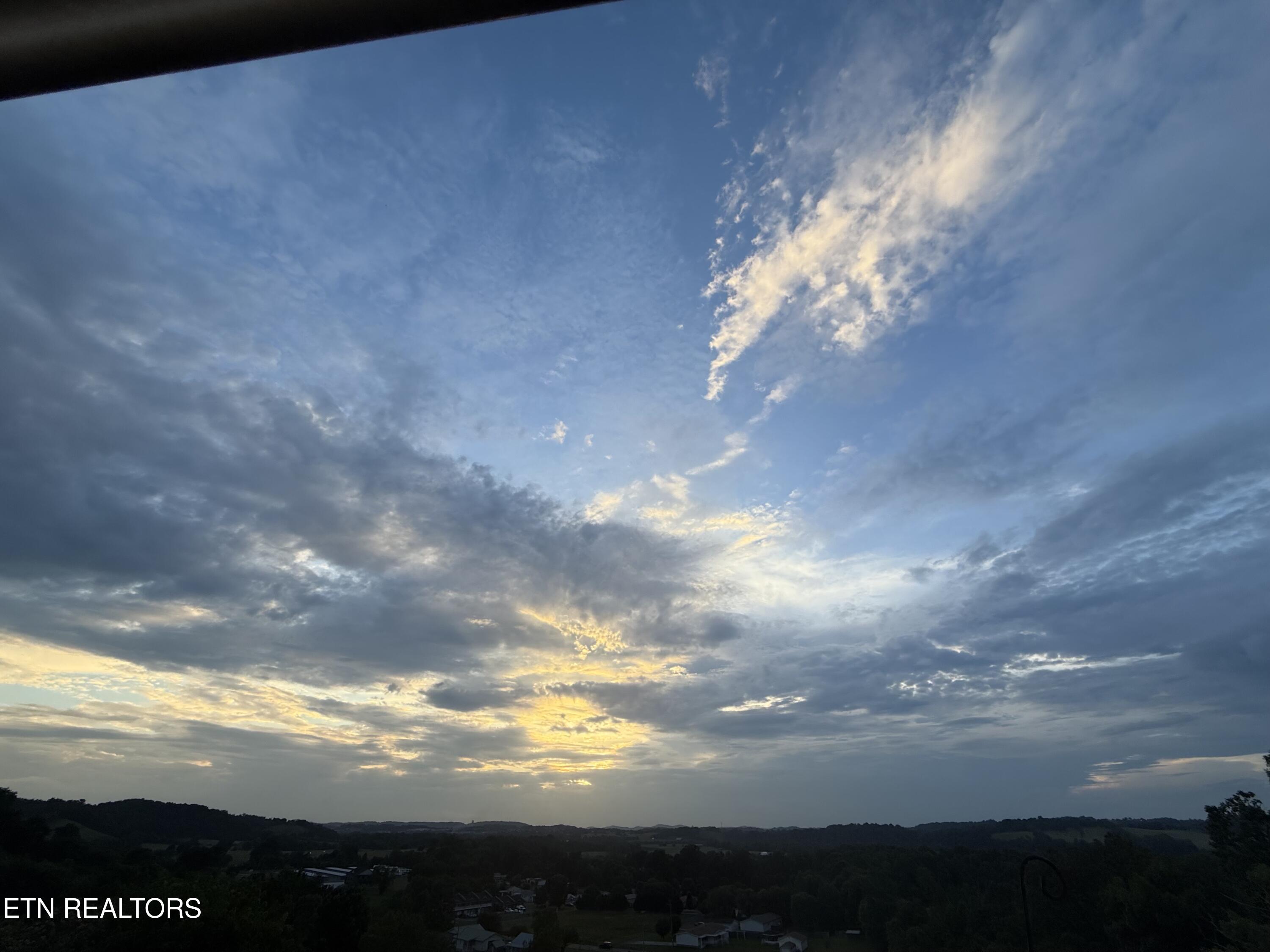 3347 Frontier View, Unit 3 Sevierville, TN 37876 - Photo 27 of 30 Sunset