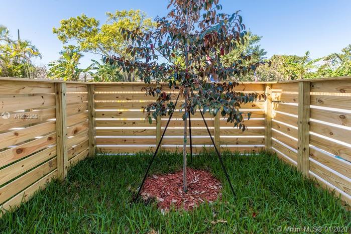 13364 Southwest 250th Street, Unit 102 Homestead, FL 33032 - Photo 19 of 37