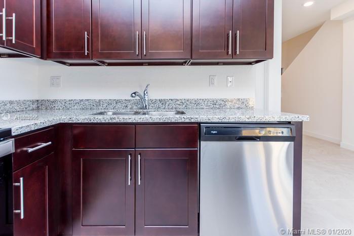 13364 Southwest 250th Street, Unit 102 Homestead, FL 33032 - Photo 24 of 37