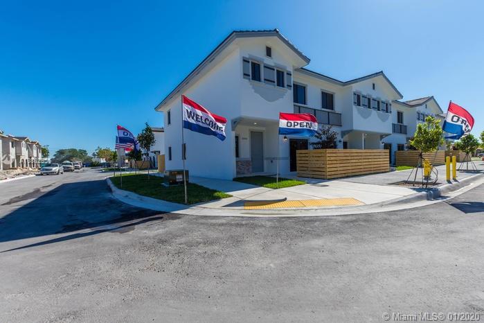 13364 Southwest 250th Street, Unit 102 Homestead, FL 33032 - Photo 32 of 37