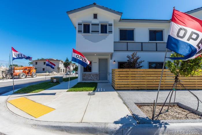 13364 Southwest 250th Street, Unit 102 Homestead, FL 33032 - Photo 34 of 37