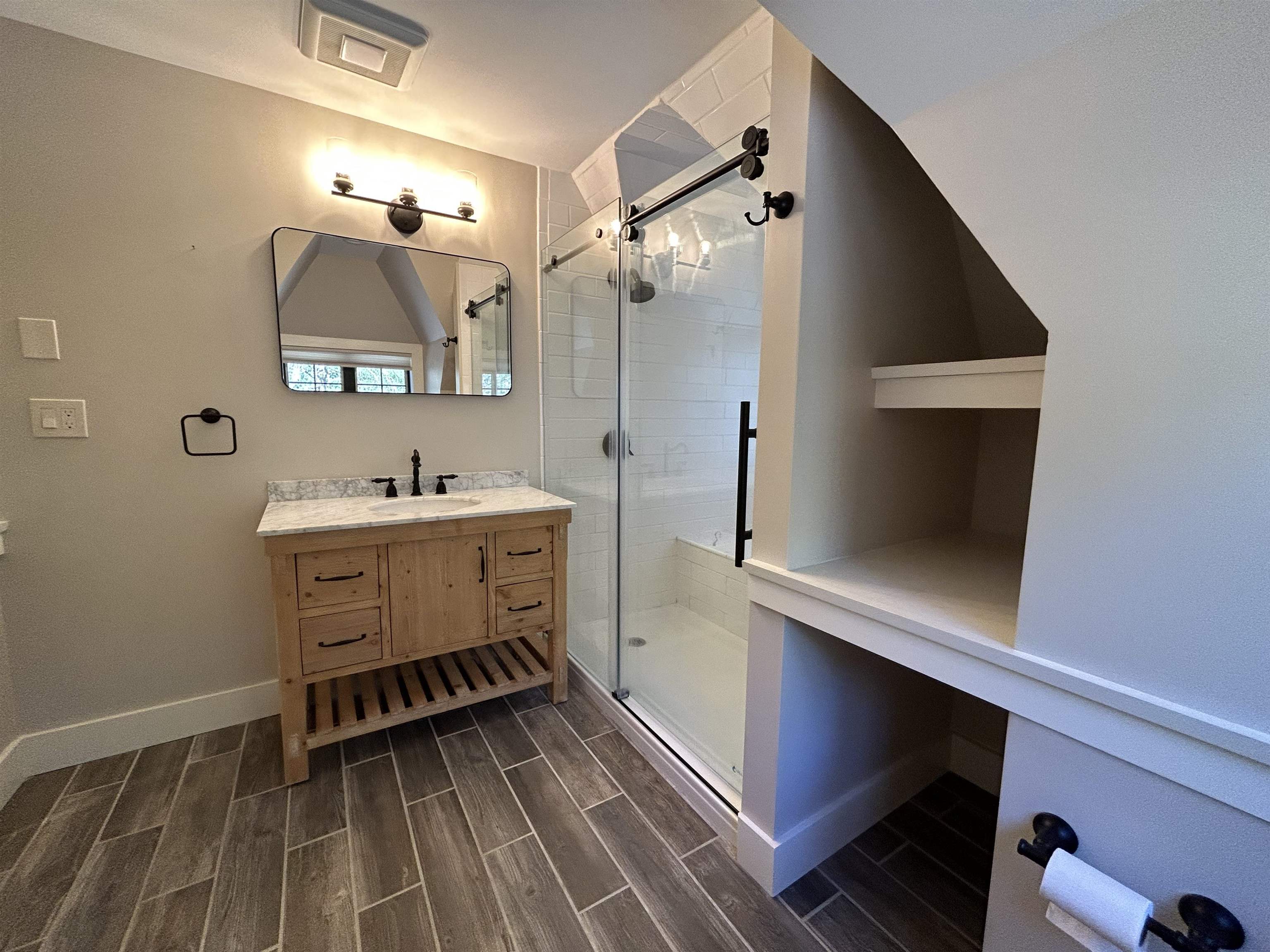 20 Pine Street, Unit A Exeter, NH 03833 - Photo 8 of 38