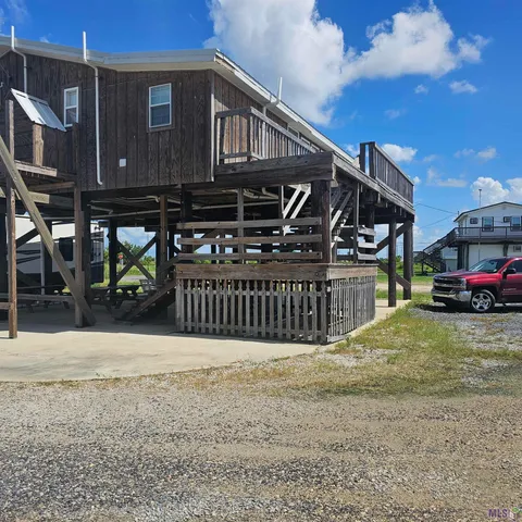 $300,000 | 6907 Driftwood Drive, Chauvin, LA 70344