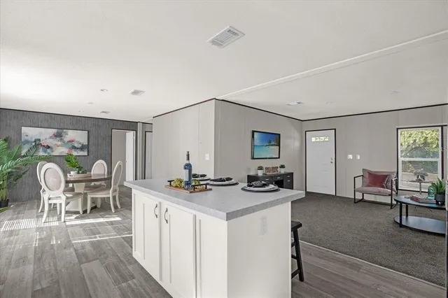 $349,990 | 2738 10th Street, Orlando, FL 32820