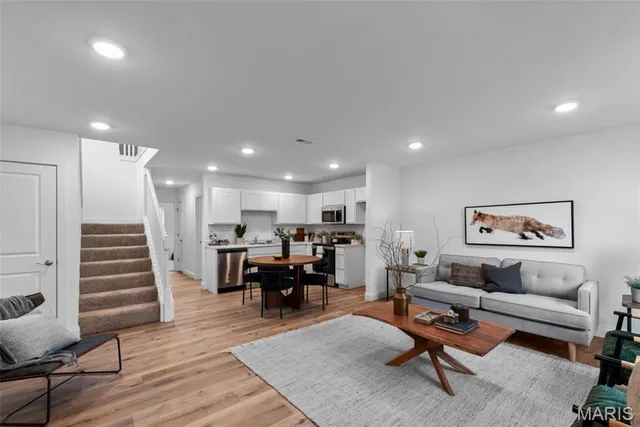 $235,000 | 4116 Virginia Avenue, St. Louis, MO 63118