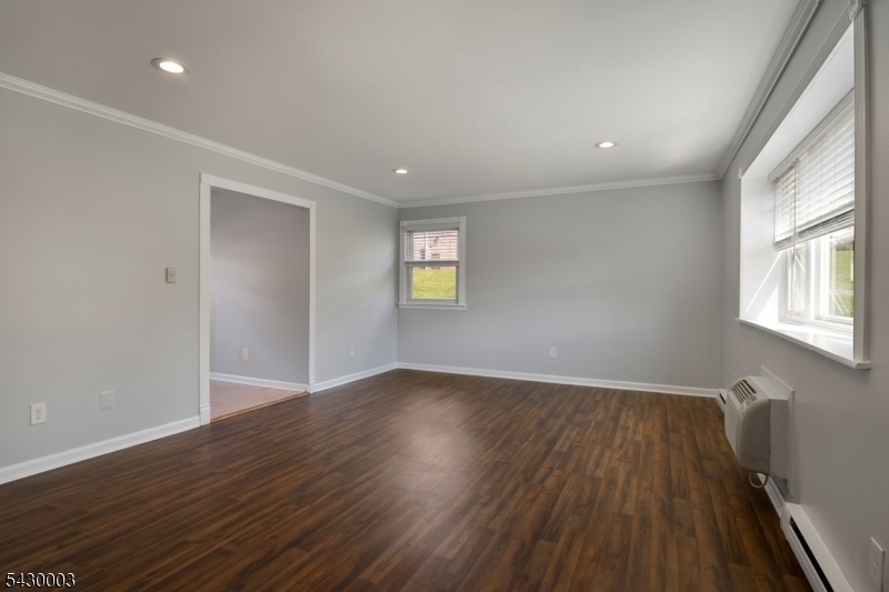 322 Richard Mine Road, Unit 10 Wharton, NJ 07885 - Photo 4 of 20