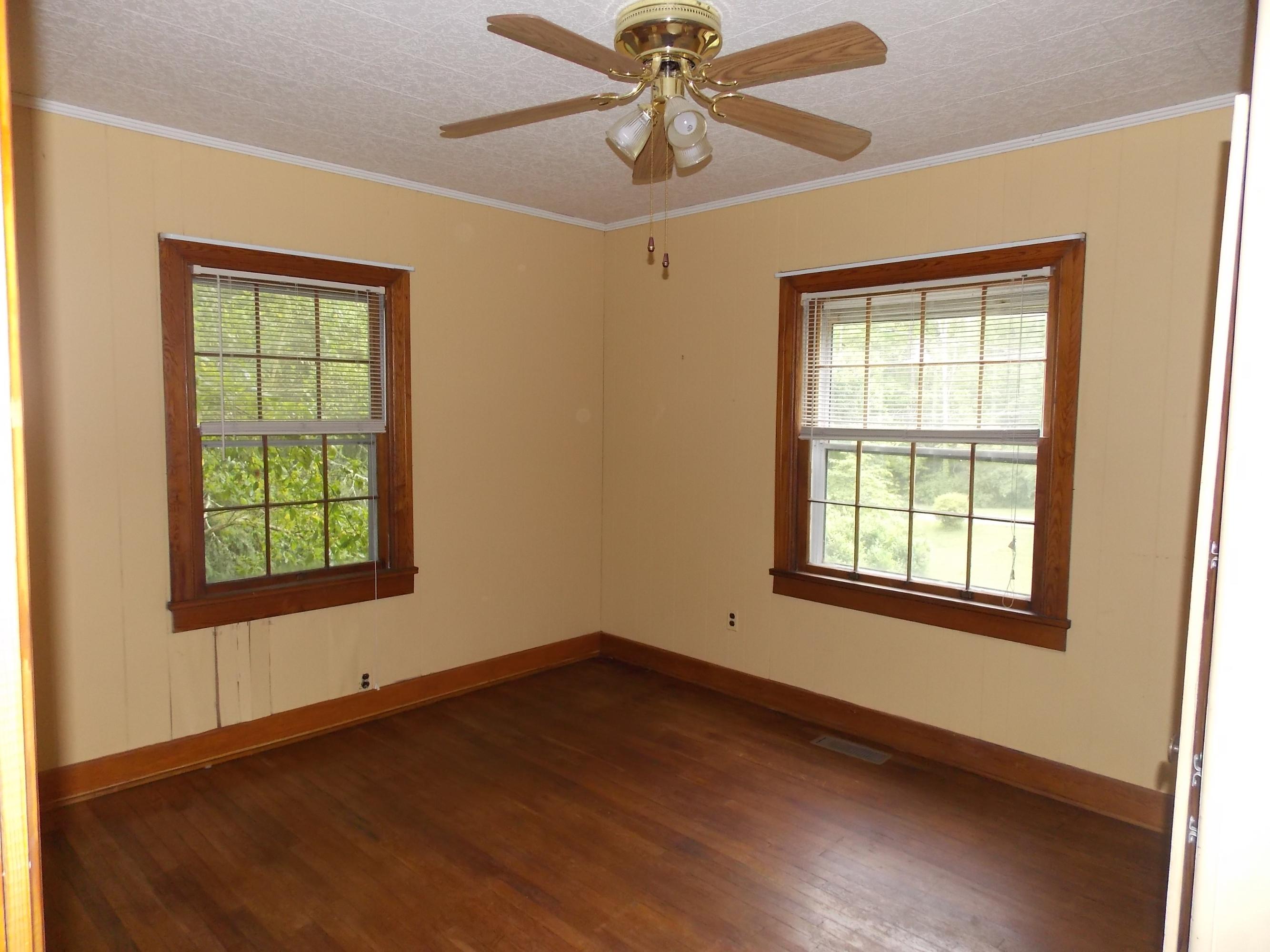 657 River Road Loudon, TN 37774 - Photo 9 of 9 Bedroom