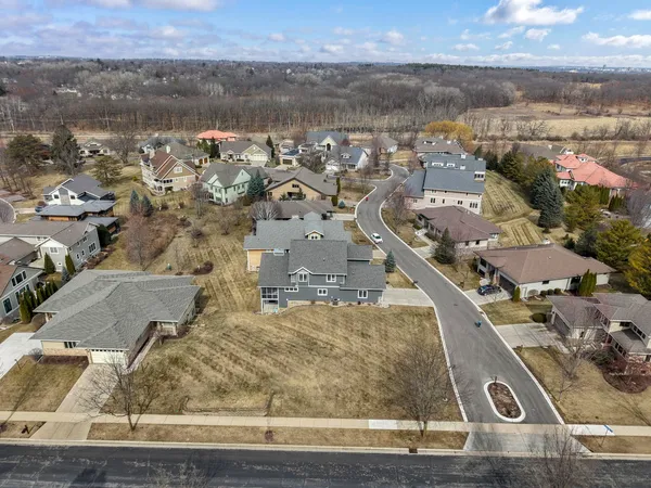 $235,000 | 11 Arboredge Way, Fitchburg, WI 53711