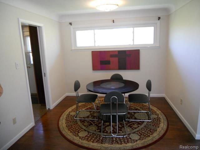 3019 Bembridge Road Royal Oak, MI 48073 - Photo 3 of 5 Dining Room.jpg