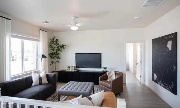 $2,695 | 1114 West Audrey Lane, Phoenix, AZ 85023