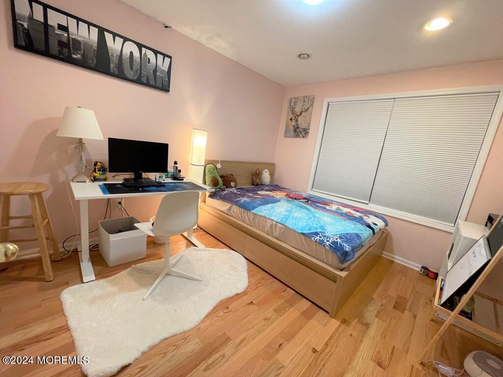 73 Ironwood Court Middletown, NJ 07748 - Photo 6 of 18 6