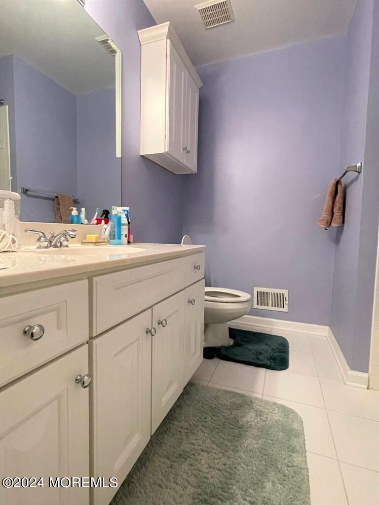 73 Ironwood Court Middletown, NJ 07748 - Photo 9 of 18 9