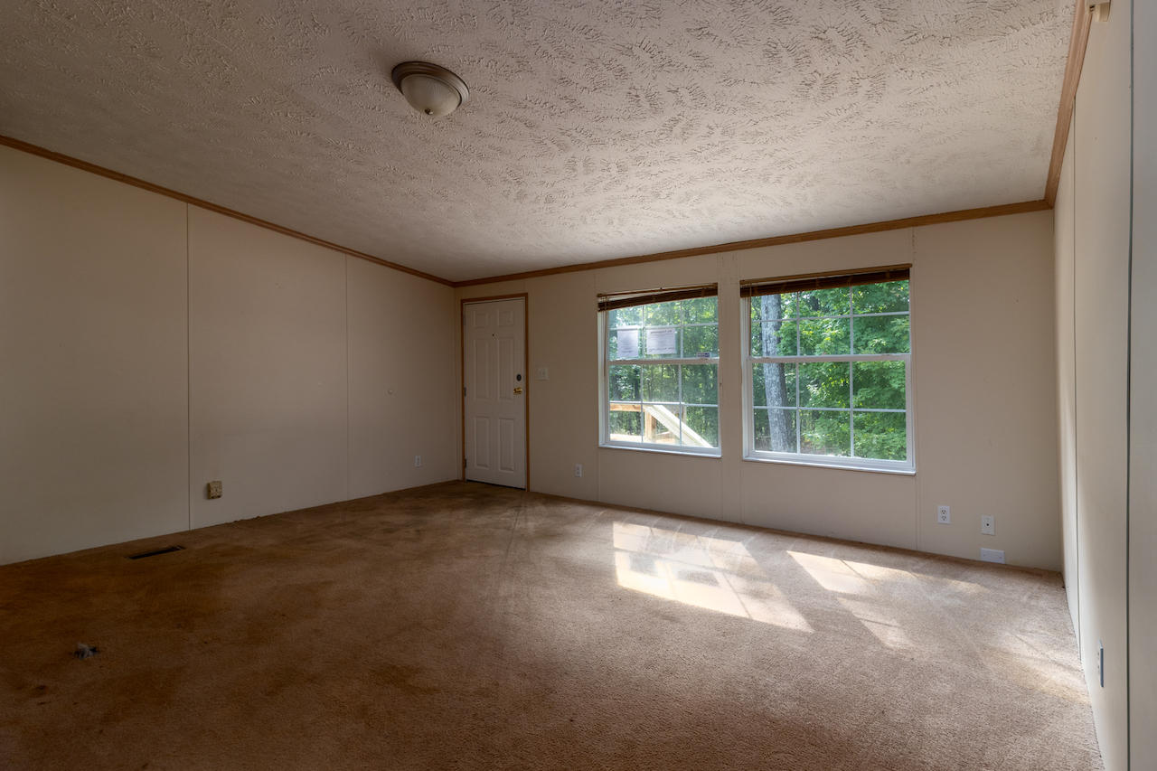 586 Clint Williams Road Rutledge, TN 37861 - Photo 4 of 23 _MG_0029-Edit