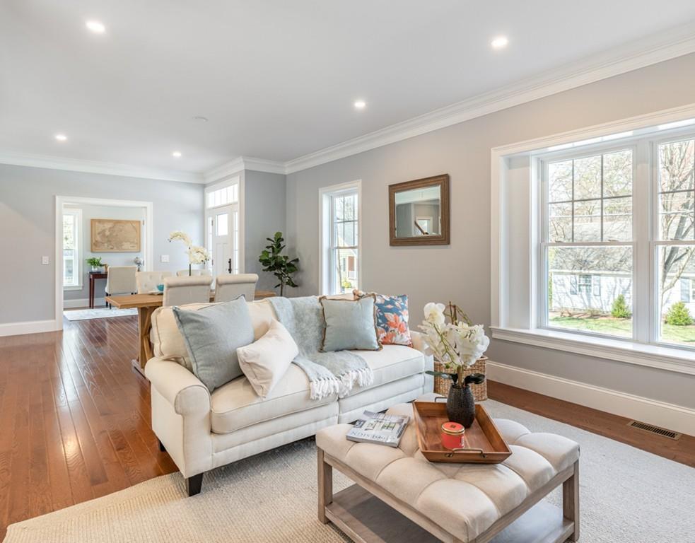 38 Cedar Street Lexington, MA 02421 - Photo 7 of 32