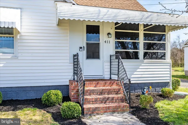 $349,999 | 411 East Walnut Street, Hebron, MD 21830