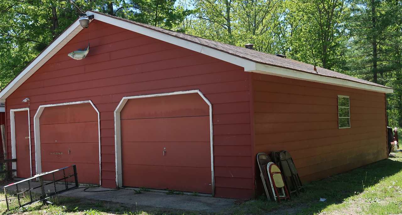 4815 East County Line Road South Branch, MI 48761 - Photo 3 of 9 1888557-2.JPG