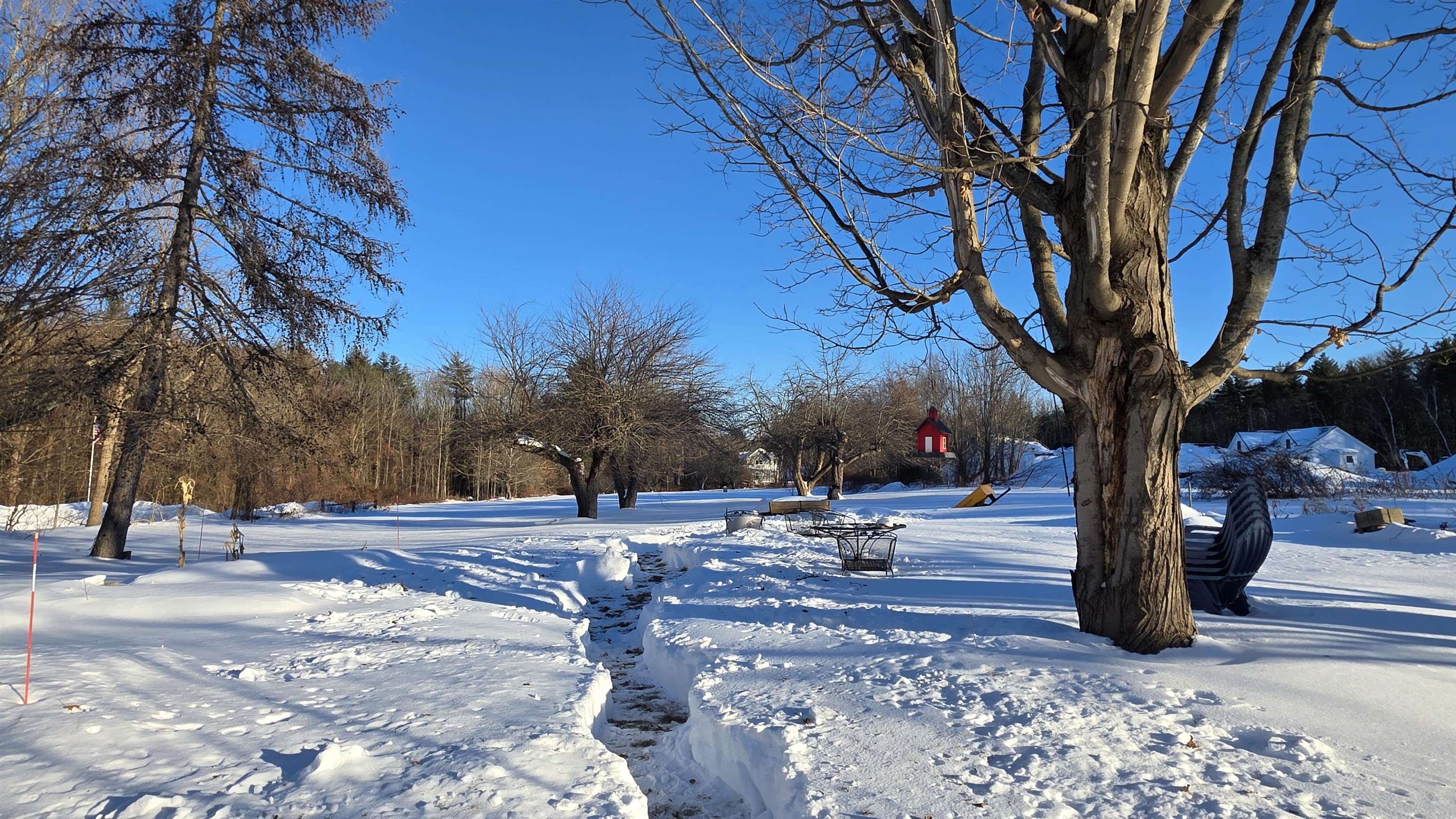 86 Raymond Road Chester, NH 03036 - Photo 14 of 25