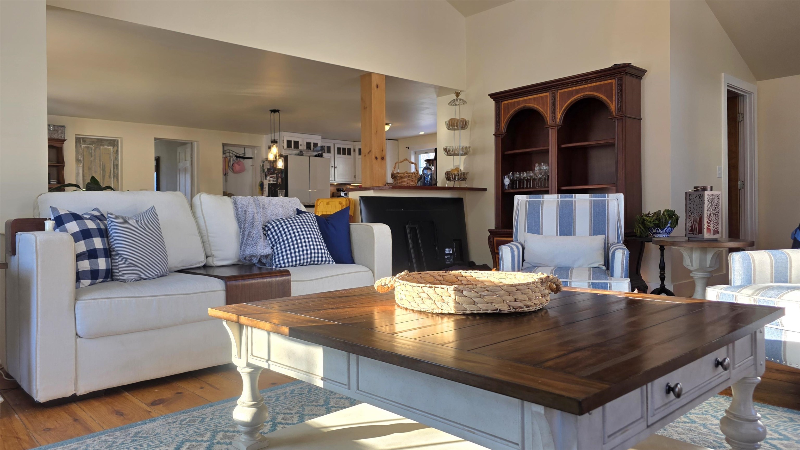 86 Raymond Road Chester, NH 03036 - Photo 20 of 25