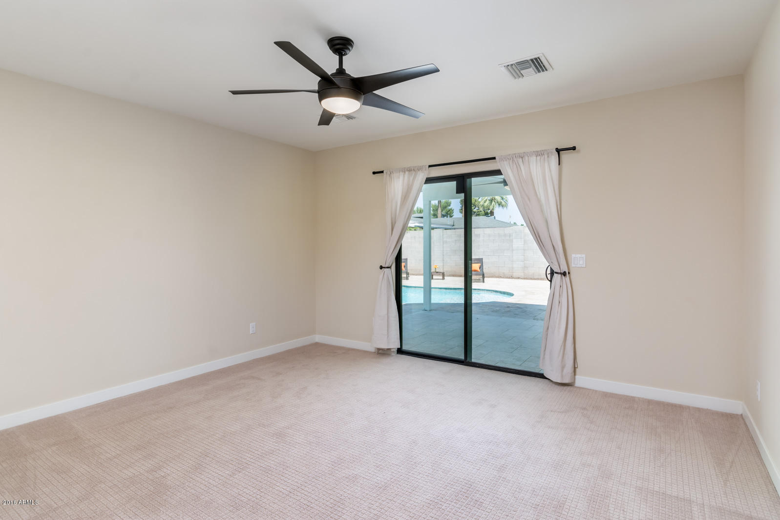 3423 North 35th Place Phoenix, AZ 85018 - Photo 38 of 57 3423 N 35th Pl - MLS-42