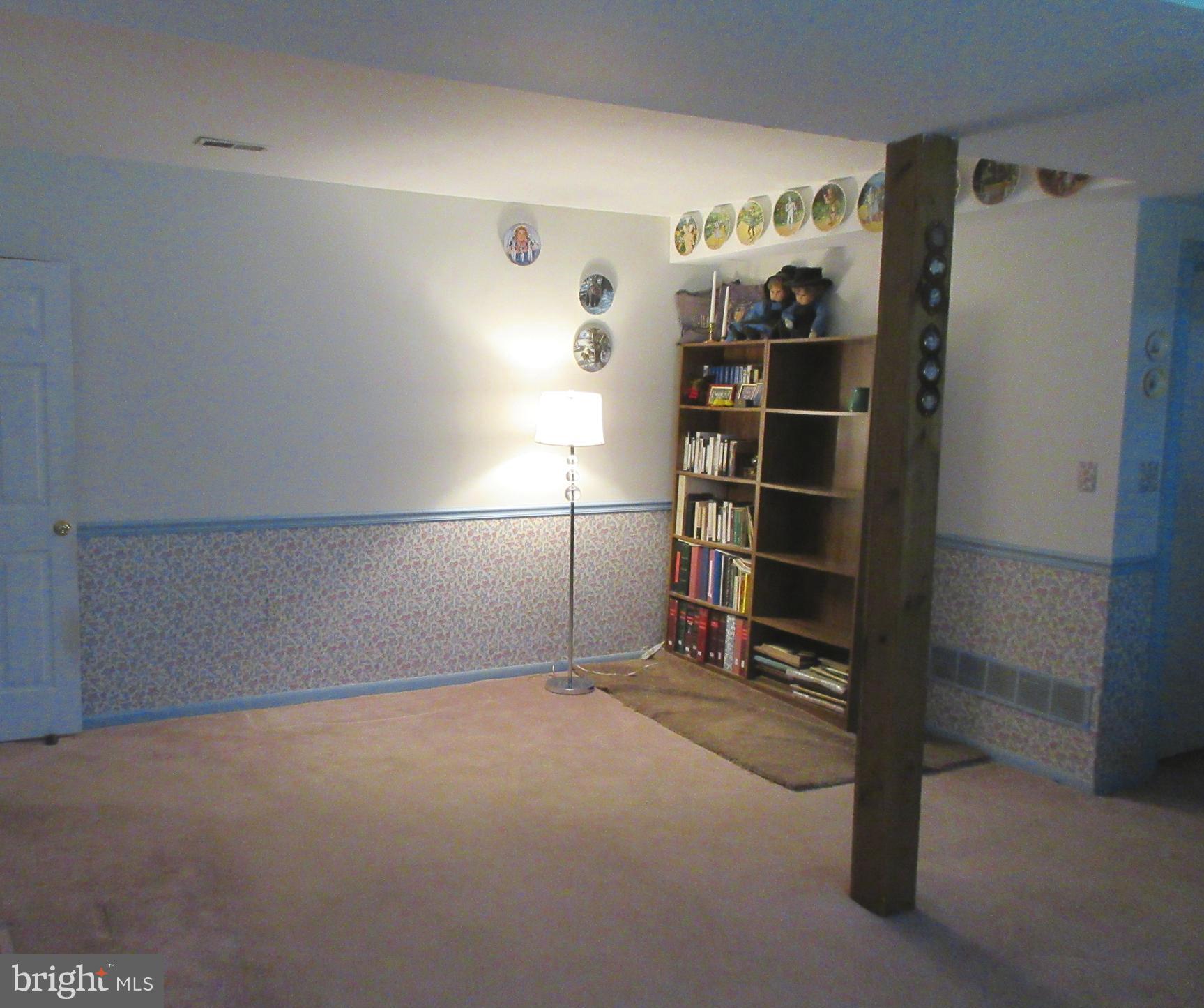 1202 Purnell Road Severna Park, MD 21146 - Photo 13 of 24 Very large family room