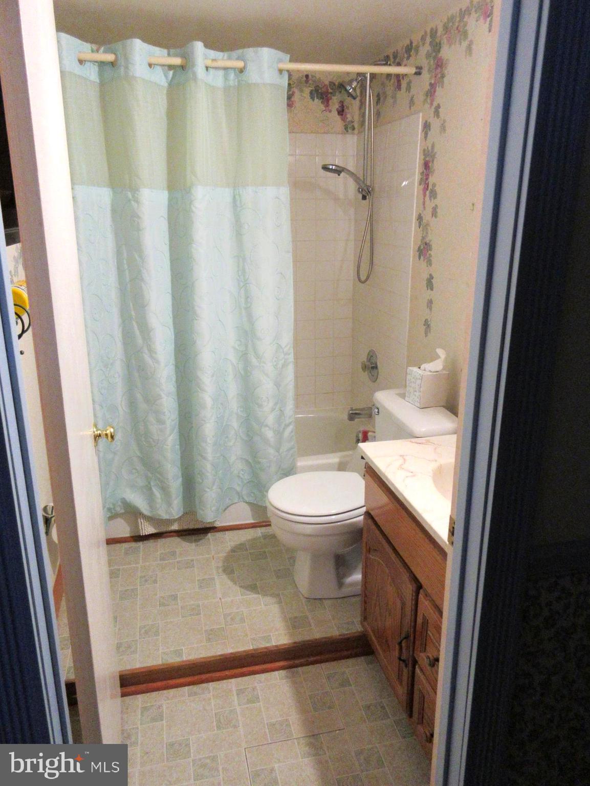 1202 Purnell Road Severna Park, MD 21146 - Photo 15 of 24 2nd full bath
