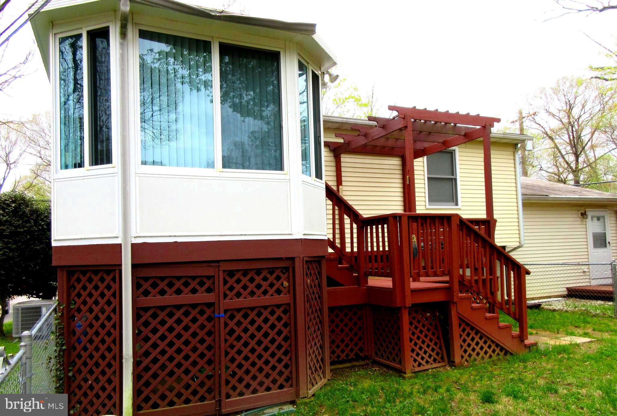 1202 Purnell Road Severna Park, MD 21146 - Photo 19 of 24 Windows on all sides open!