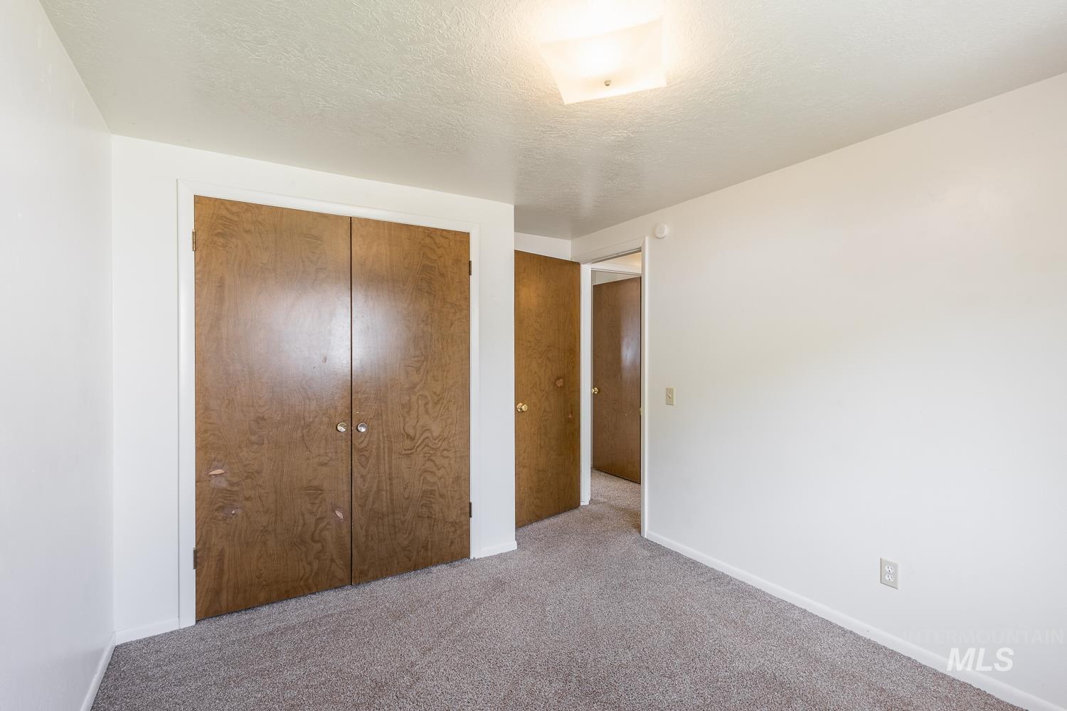 918 Northwest 4th Street Meridian, ID 83642 - Photo 29 of 48
