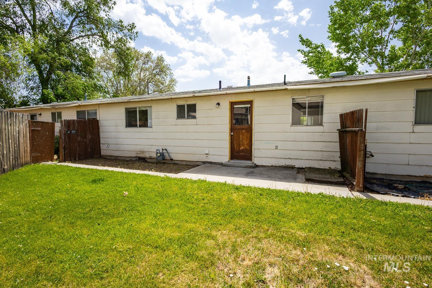 918 Northwest 4th Street Meridian, ID 83642 - Photo 36 of 48