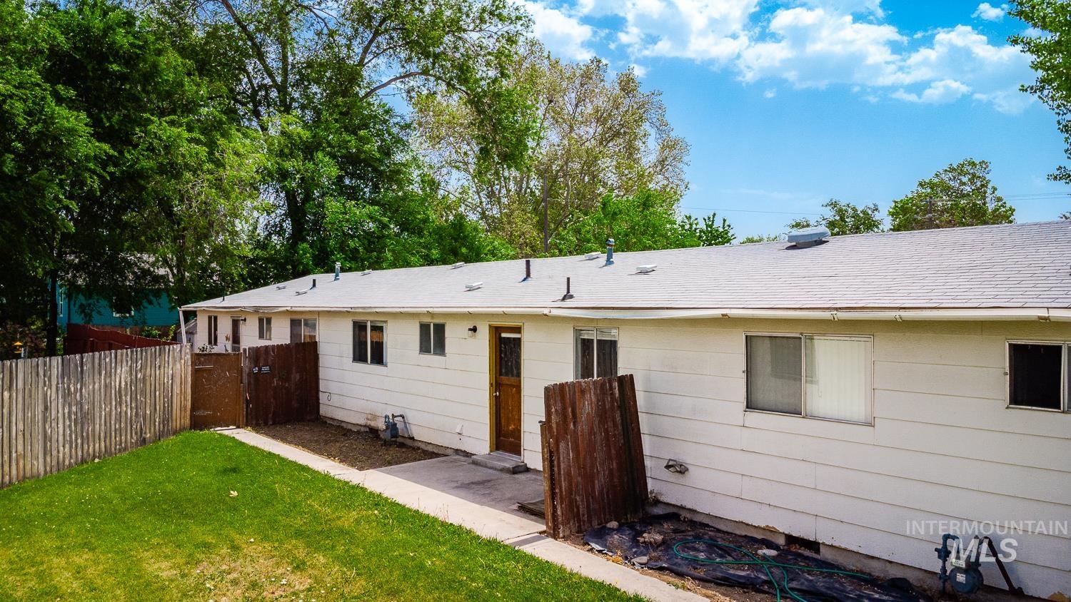 918 Northwest 4th Street Meridian, ID 83642 - Photo 43 of 48