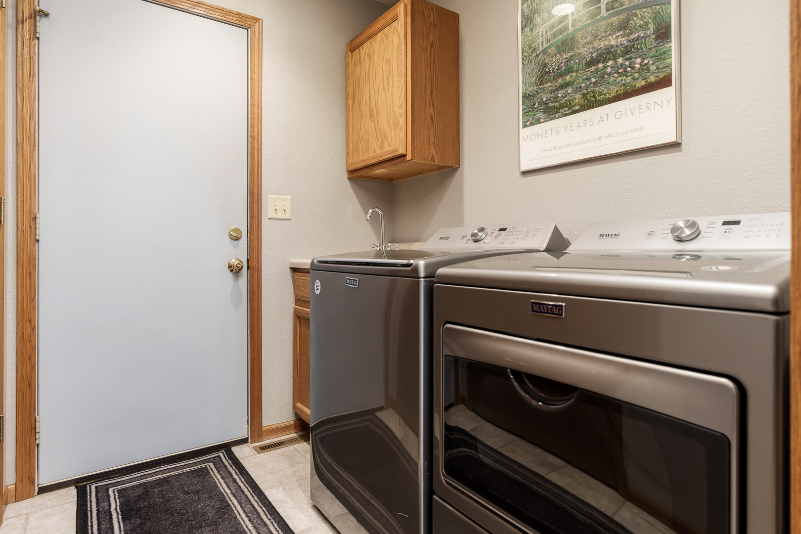 6465 Corina's Curve Rockford, IL 61103 - Photo 23 of 48 a utility room with sink dryer and washer
