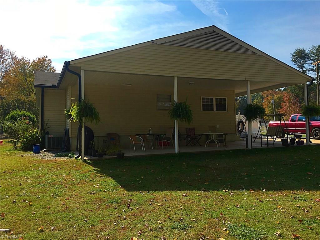 857 Gray Road Lexington, NC 27292 - Photo 3 of 7 Gallery Image 3