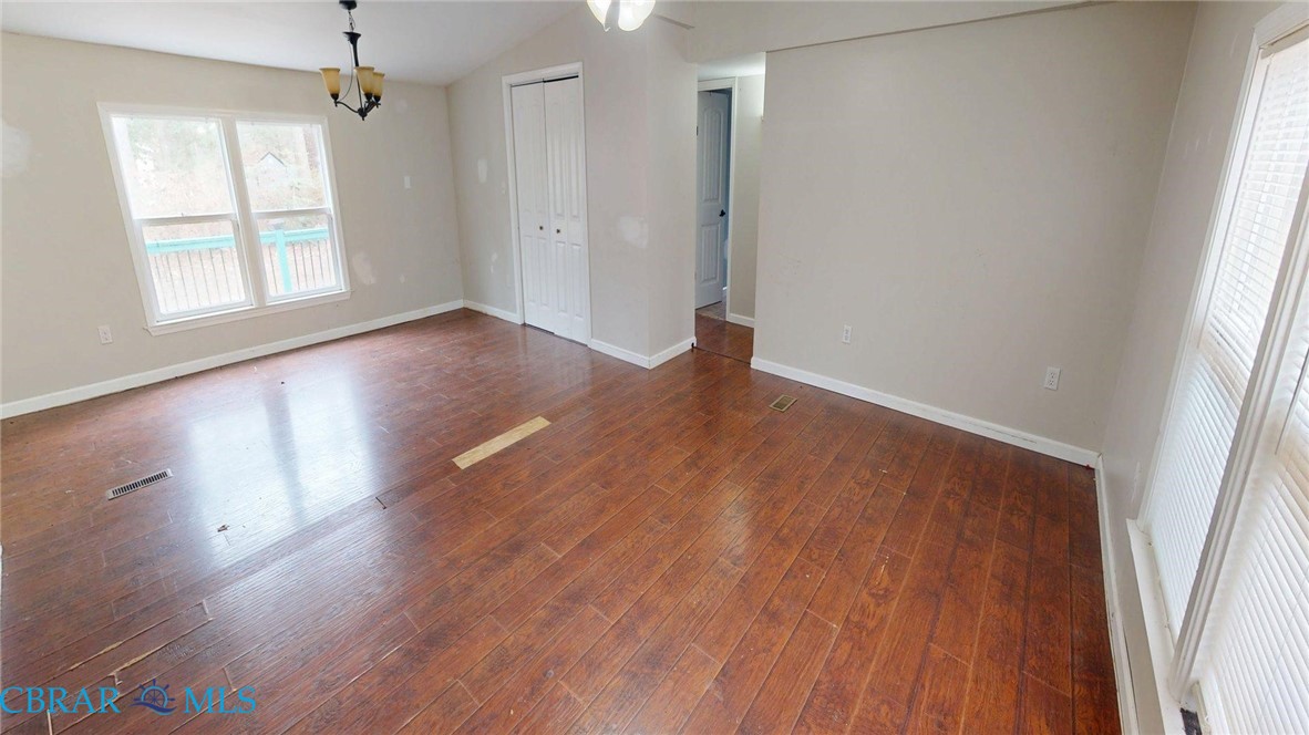 9909 Friendship Road Gloucester, VA 23061 - Photo 15 of 43