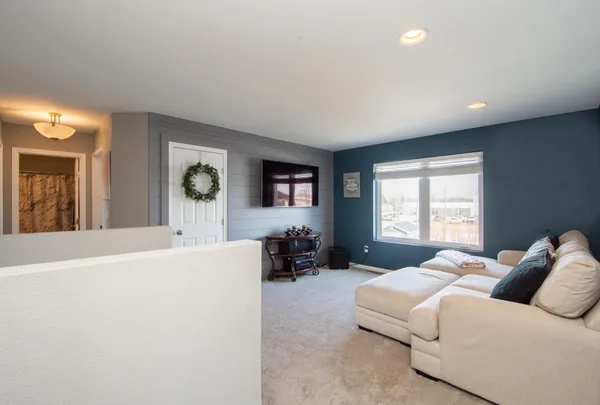 $379,900 | 293 Redwood Drive, Mapleton, ND 58059