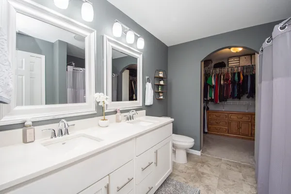 $379,900 | 293 Redwood Drive, Mapleton, ND 58059