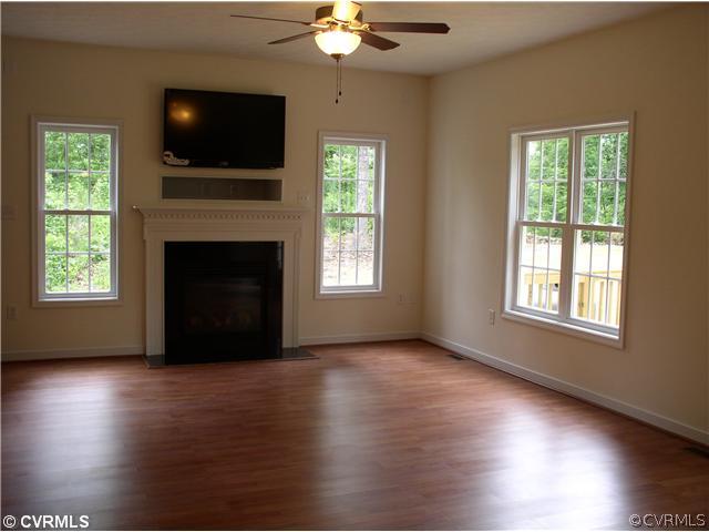 5847 Mako Road New Kent, VA 23124 - Photo 2 of 6 Den/Family/Great Room - Picture is similar